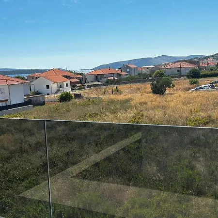 Apartmán Sunny Day , Three Bedroom With Pool
