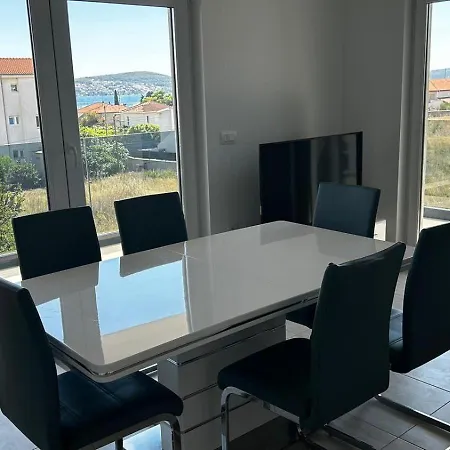 شقة Sunny Day , Three Bedroom With Pool *